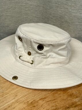 Vintage Tilley Canvas Made in Canada Tan Maple Leaf Sun Hat Unisex 7